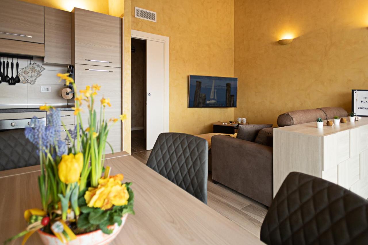 The Place - Regarda Travel Lazise Exterior photo