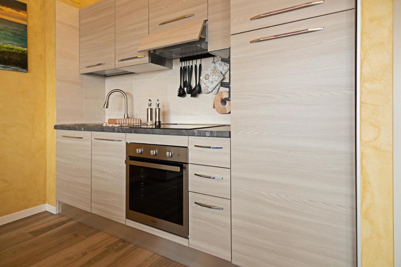 The Place - Regarda Travel Lazise Exterior photo